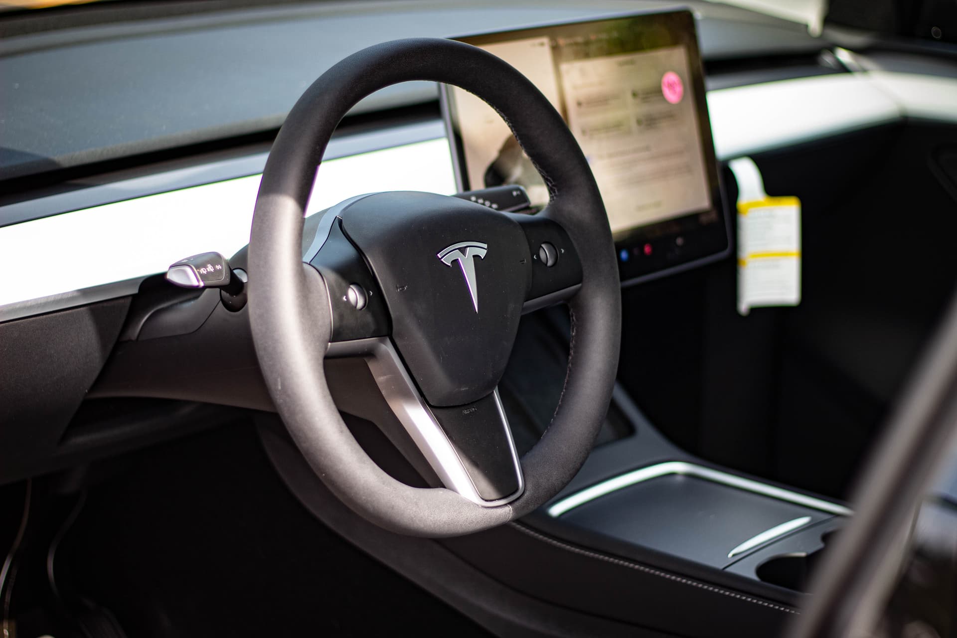 Picture of the car https://jrephotos.s3.us-west-2.amazonaws.com/teslaModelY2024_5/7.24.24-88.jpg